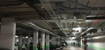 Preinstalación de Bandejas para Carga de Vehículos Eléctricos en Garajes Comunitarios